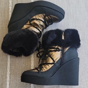 Jessica Simpson Women's Myina Wedge Fur Ankle Boot Size 8M